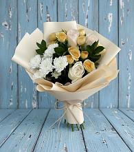 Букет цветов из:  Розы и Хризантемы в Кисловодске