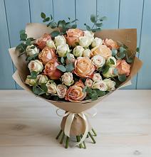 Букет цветов из:  Альстромерии и Розы в Кисловодске